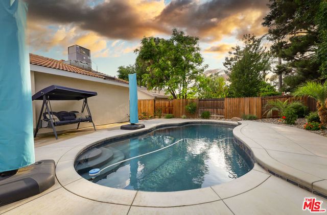 7128 Yuma Way, Bakersfield, CA 93308