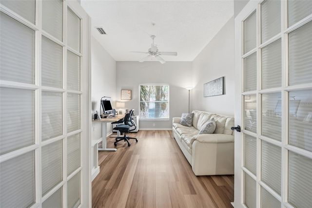 5231 MAHOGANY RUN AVENUE 321, Sarasota, FL 34241