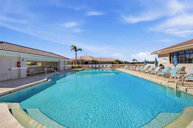 5231 MAHOGANY RUN AVENUE 321, Sarasota, FL 34241