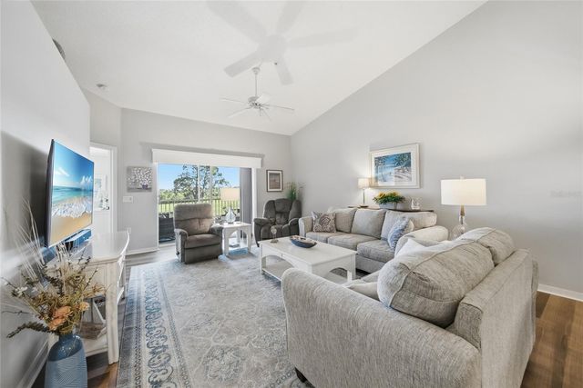 5231 MAHOGANY RUN AVENUE 321, Sarasota, FL 34241