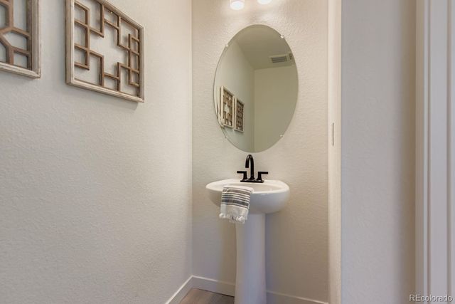 15313 W 69 Avenue, Arvada, CO 80007