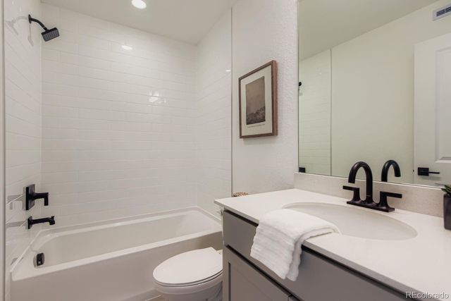 15313 W 69 Avenue, Arvada, CO 80007