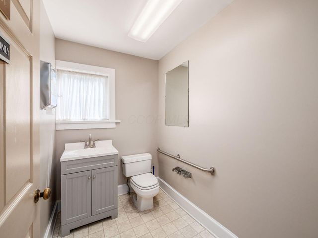 550 W Central Avenue, Delaware, OH 43015