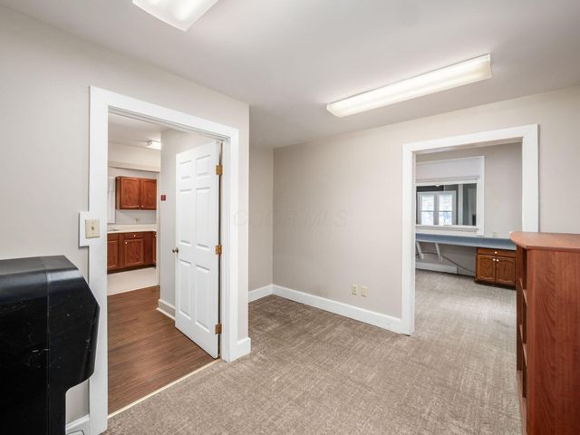 550 W Central Avenue, Delaware, OH 43015