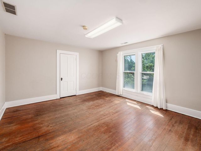 550 W Central Avenue, Delaware, OH 43015