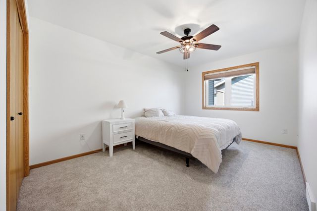 216 30th Avenue E, West Fargo, ND 58078