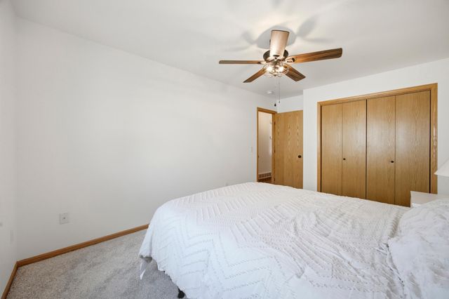 216 30th Avenue E, West Fargo, ND 58078