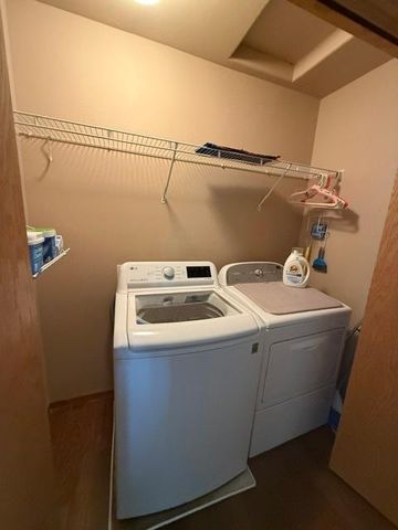 216 30th Avenue E, West Fargo, ND 58078