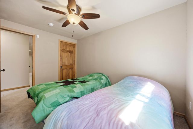 216 30th Avenue E, West Fargo, ND 58078