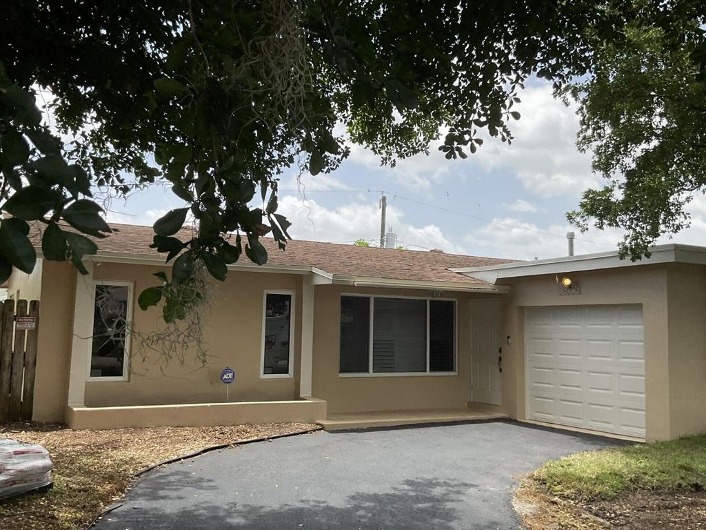 10270 NW 24TH Court, Sunrise, FL 33322