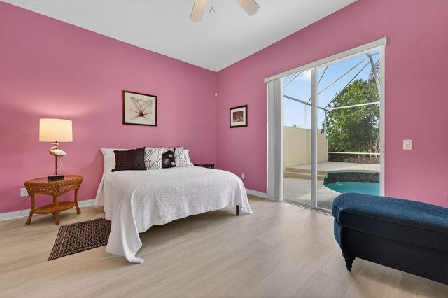 8944 SE Hawks Nest Ct, Hobe Sound, FL 33455