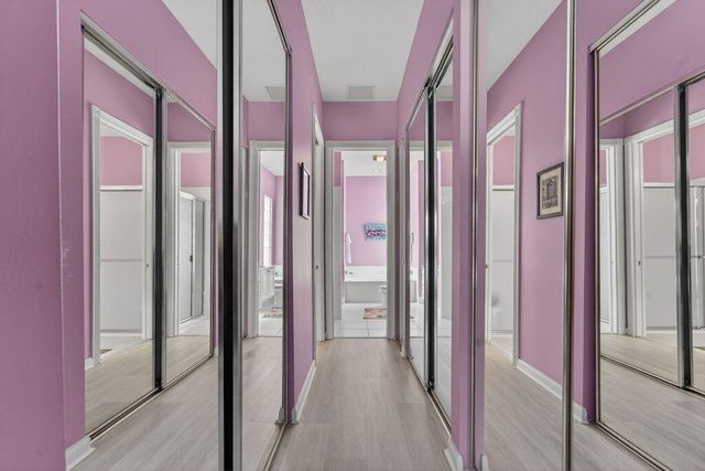 8944 SE Hawks Nest Ct, Hobe Sound, FL 33455