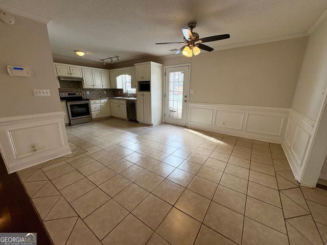 1975 Broad Street, Statham, GA 30666