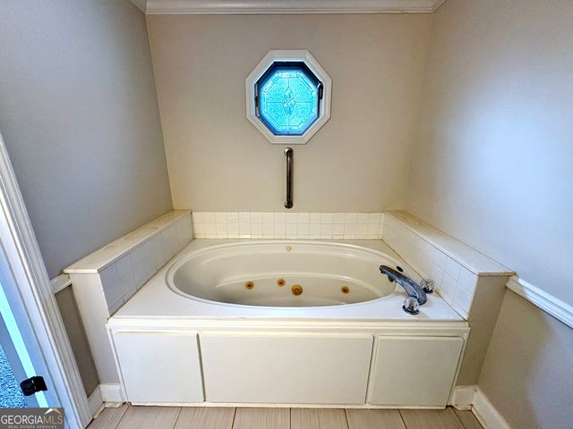 1975 Broad Street, Statham, GA 30666