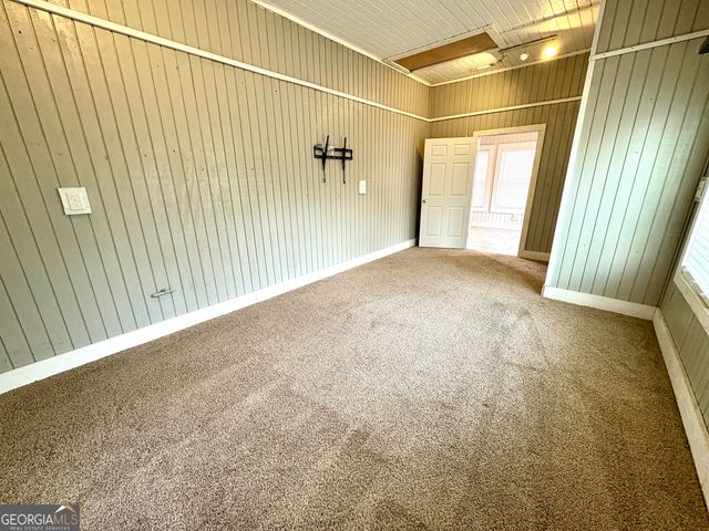 1975 Broad Street, Statham, GA 30666