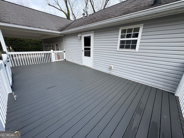 1975 Broad Street, Statham, GA 30666