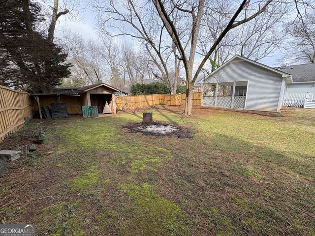 1975 Broad Street, Statham, GA 30666