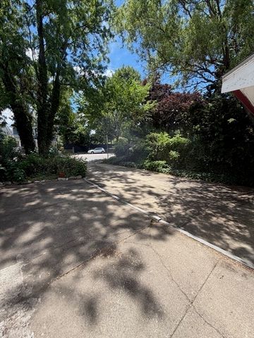 4 Van Ness Road, Belmont, MA 02478