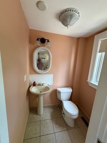 4 Van Ness Road, Belmont, MA 02478