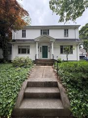 4 Van Ness Road, Belmont, MA 02478