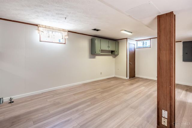 2174 Belloak Drive, Kettering, OH 45440