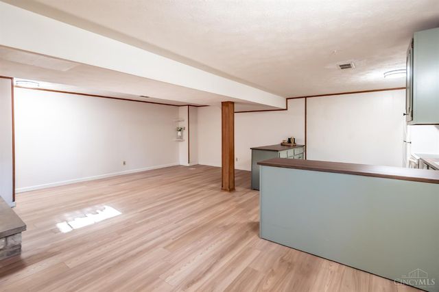 2174 Belloak Drive, Kettering, OH 45440