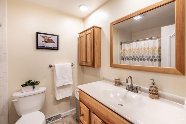 2174 Belloak Drive, Kettering, OH 45440