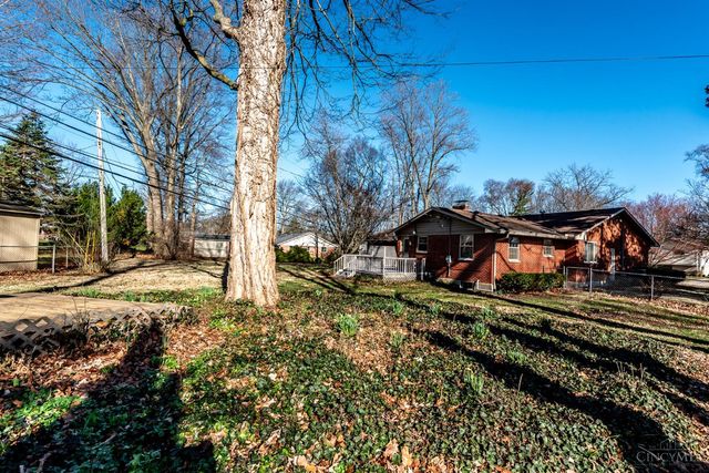 2174 Belloak Drive, Kettering, OH 45440