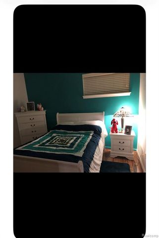 25399 Orchard Grove Street, Southfield, MI 48033