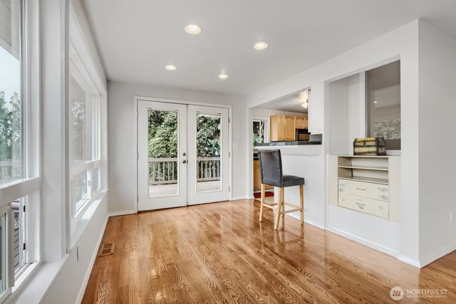 722 S 31st Avenue, Seattle, WA 98144