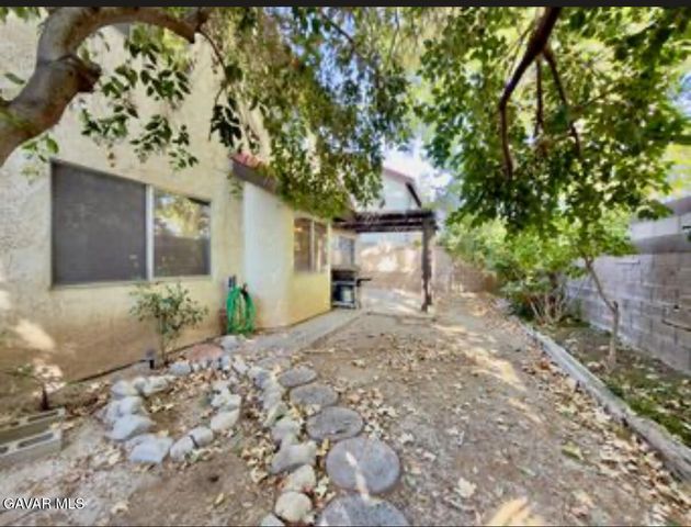 2856 Dartmouth Drive, Lancaster, CA 93536