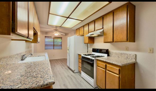 2856 Dartmouth Drive, Lancaster, CA 93536