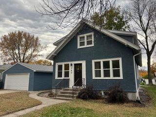 740 Ash Street NE, Hutchinson, MN 55350