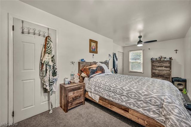 1863 Deerfield Avenue SW, Warren, OH 44485
