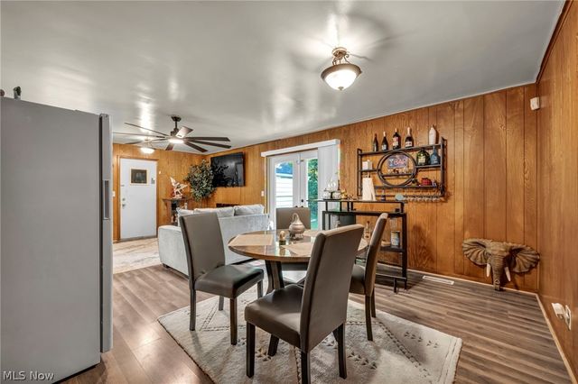 1863 Deerfield Avenue SW, Warren, OH 44485