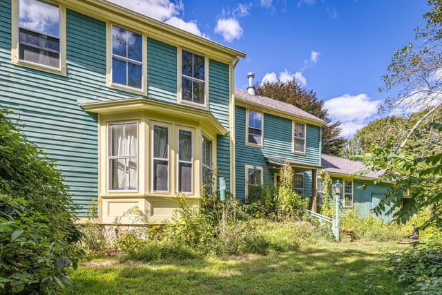 60 Chaplin Street, Chaplin, CT 06235