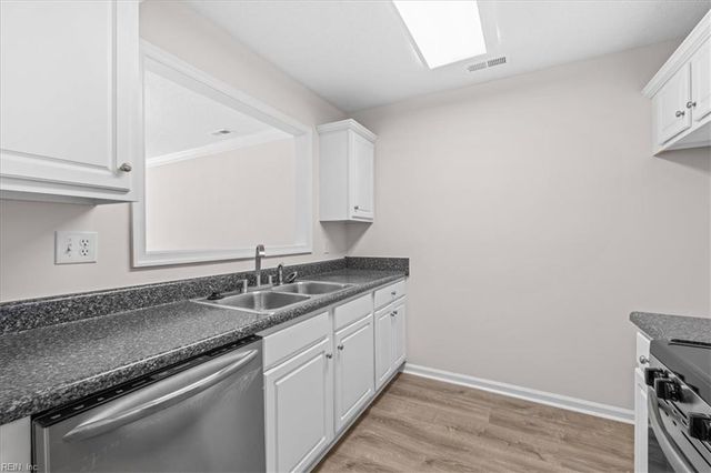 905 Lakeside DR, Suffolk, VA 23435