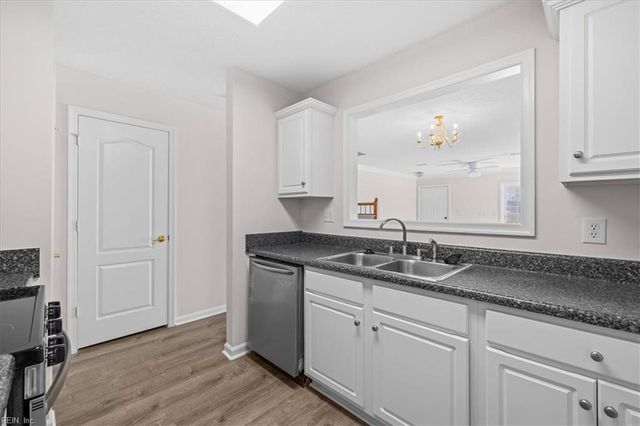 905 Lakeside DR, Suffolk, VA 23435