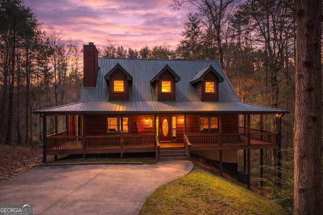 40 Graham Court, Ellijay, GA 30540