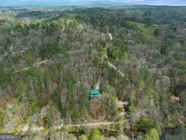 40 Graham Court, Ellijay, GA 30540