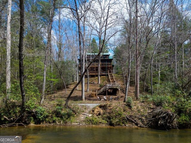 40 Graham Court, Ellijay, GA 30540