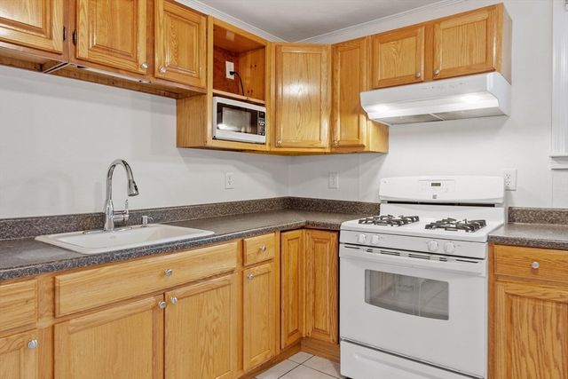 45 Kinglet Dr A, Shrewsbury, MA 01545