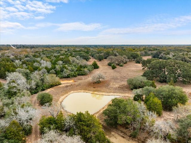 000 Hwy 90a, Sheridan, TX 77475