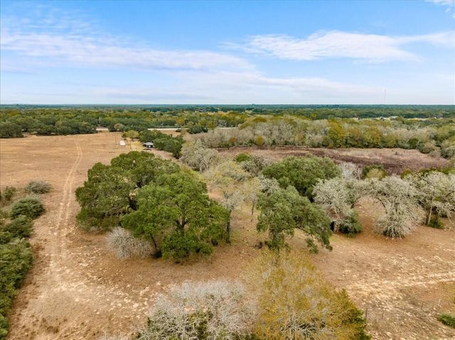 000 Hwy 90a, Sheridan, TX 77475