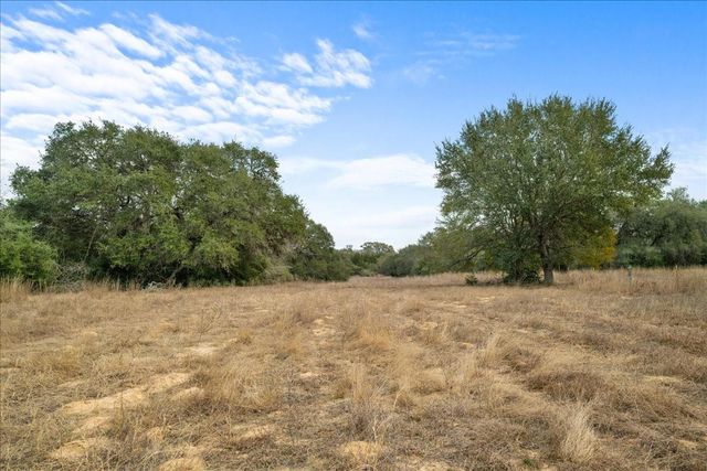 000 Hwy 90a, Sheridan, TX 77475