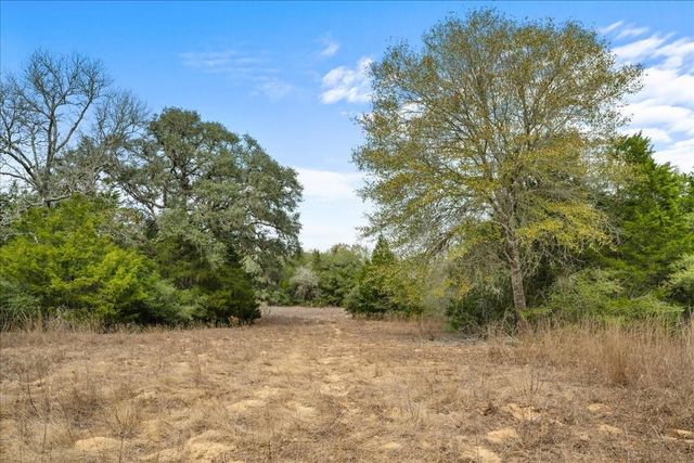 000 Hwy 90a, Sheridan, TX 77475