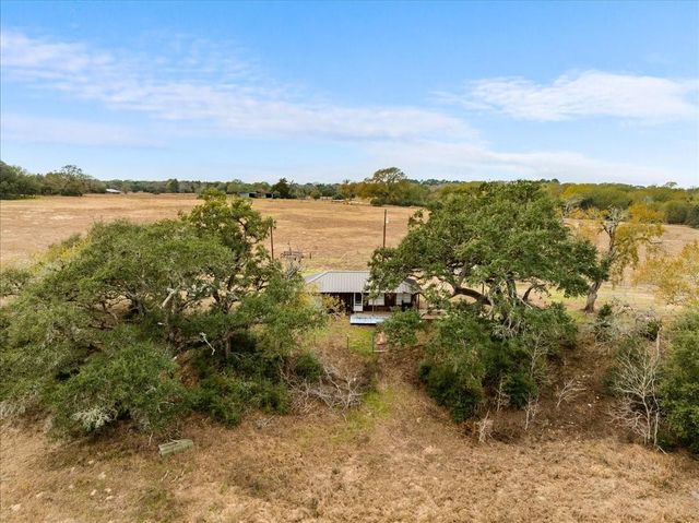 000 Hwy 90a, Sheridan, TX 77475