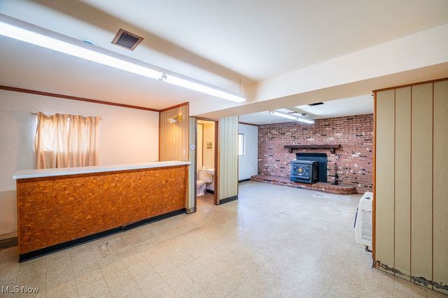 64 Sun Street, Parkersburg, WV 26101