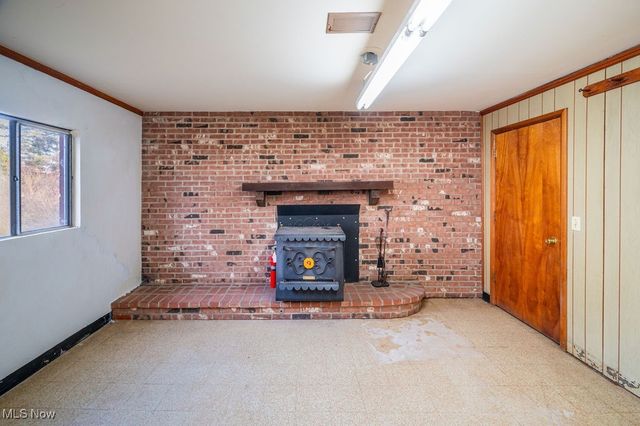 64 Sun Street, Parkersburg, WV 26101