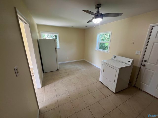 3831 Crane Drive NE, Huntsville, AL 35811